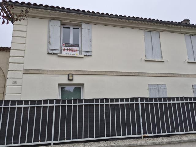 Location Appartement Avenue Léo Drouyn, Izon