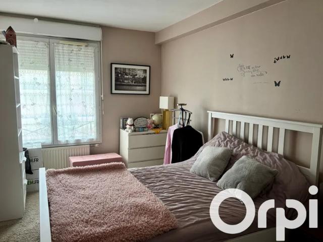 Location Appartement Avenue Marcel Dassault, Élancourt