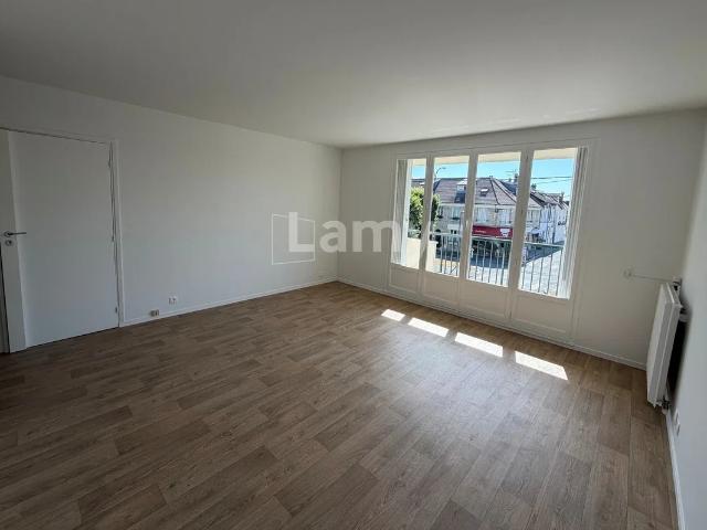 Location Appartement Avenue Marie Amelie, Chantilly