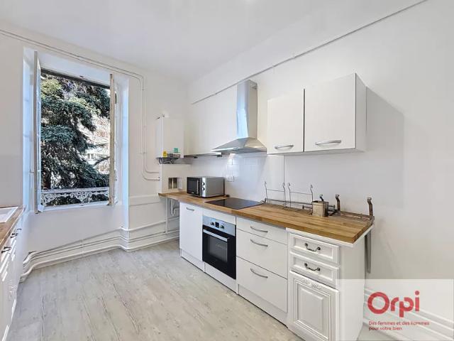 Location Appartement Avenue Marx Dormoy, Montluçon