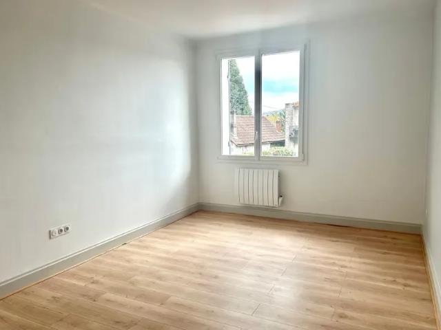 Location Appartement Avenue Michel Grandou, Trélissac