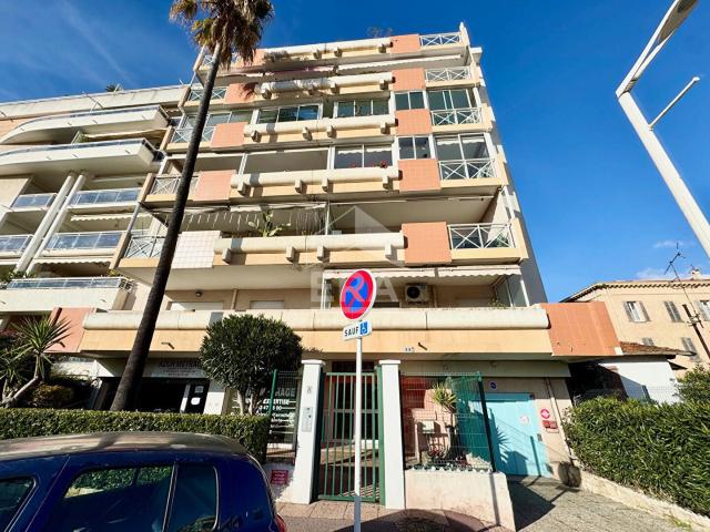 Location Appartement Avenue Michel Jourdan, Cannes