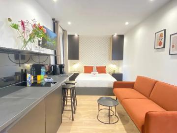 Location Appartement Avenue Stephen Pichon, Paris