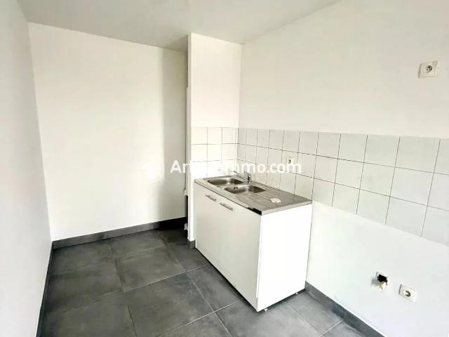 Location Appartement Avenue Paul Vaillant Couturier, Paray Vieille Poste