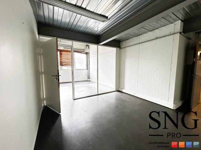 Location Appartement Avenue Paul Julien, Le Tholonet