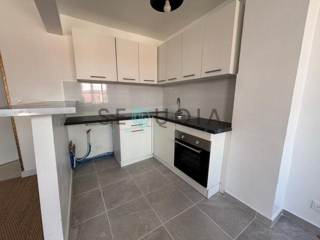 Location Appartement Avenue Pasteur, Antibes