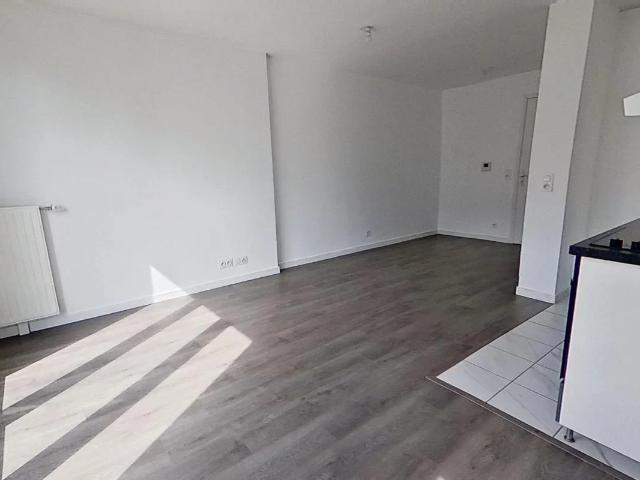 Location Appartement Avenue Pasteur, Le Blanc Mesnil