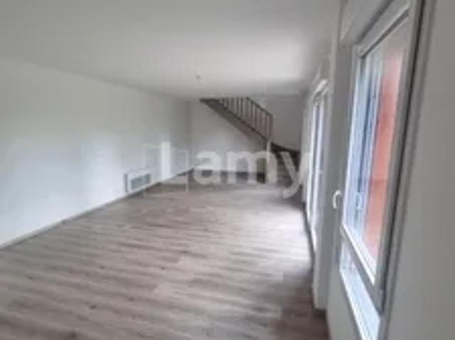 Location Appartement Avenue Pierre Brossolette, Armentières