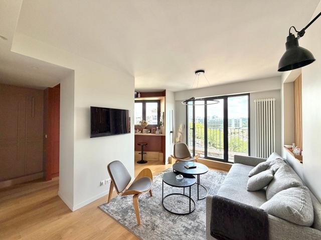 Location Appartement Avenue Pierre Grenier, Boulogne Billancourt