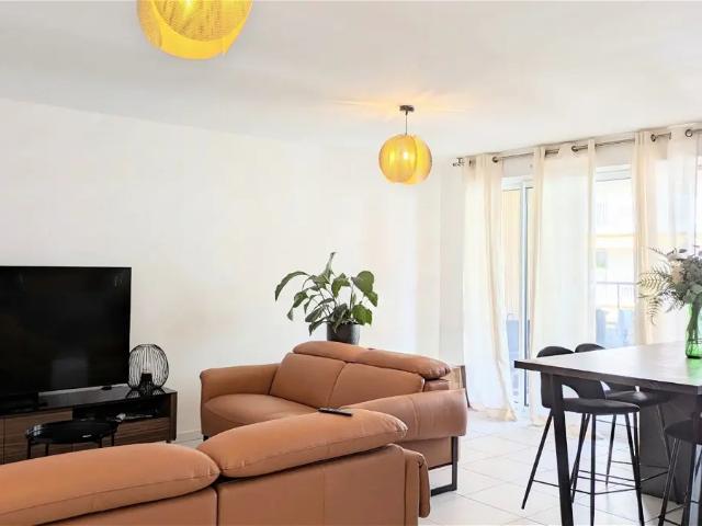 Location Appartement Avenue Pierre Isnard, Nice