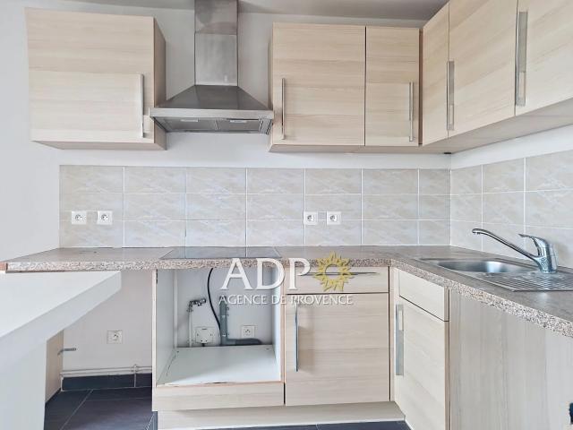 Location Appartement Avenue Pierre Semard, Grasse