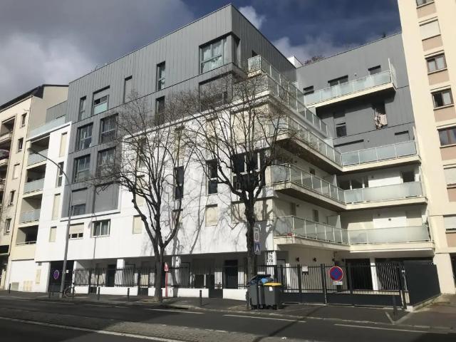 Location Appartement Avenue Roger Salengro, Chaville