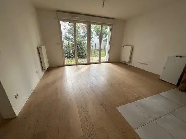 Location Appartement Avenue Roger Salengro, Chaville