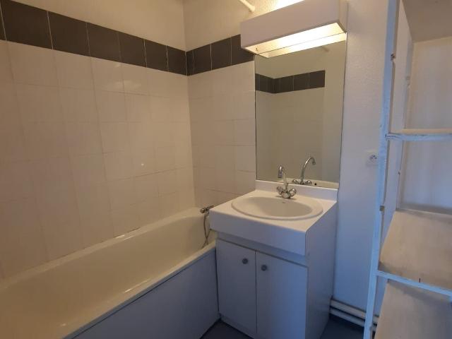 Location Appartement Avenue Roger Salengro, Villeurbanne