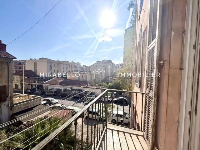 Location Appartement Avenue Romain Rolland, Nice