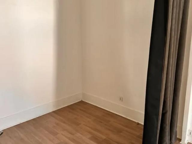 Location Appartement Avenue Raymond Tézier, Voiron
