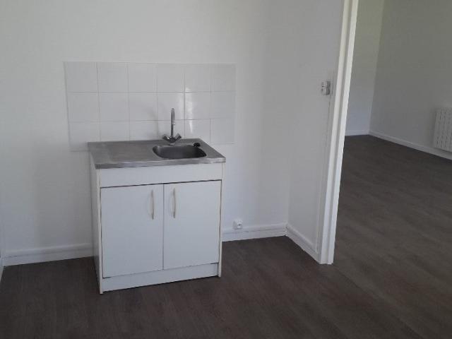 Location Appartement Avenue Tomas Bata, Moussey