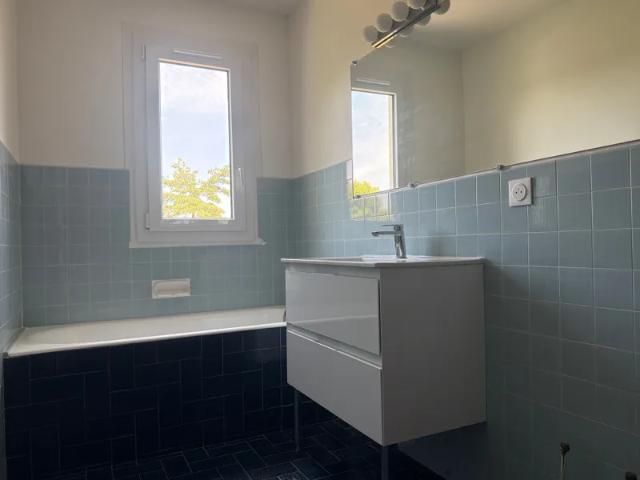 Location Appartement Avenue Voltaire, Bures sur Yvette