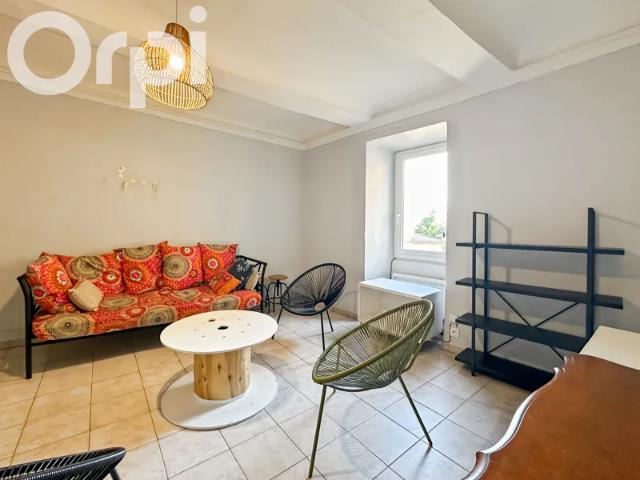 Location Appartement Avenue Victor Hugo, Aubenas