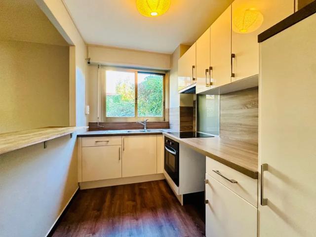 Location Appartement Avenue de Condé, Saint Maur des Fossés