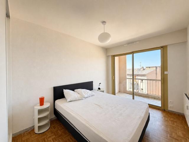 Location Appartement Avenue Victor Hugo, Rodez