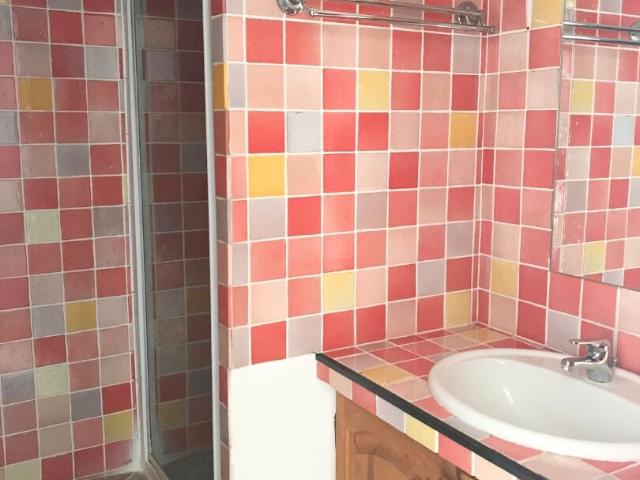 Location Appartement Avenue Vincent de Forbin, La Fare les Oliviers