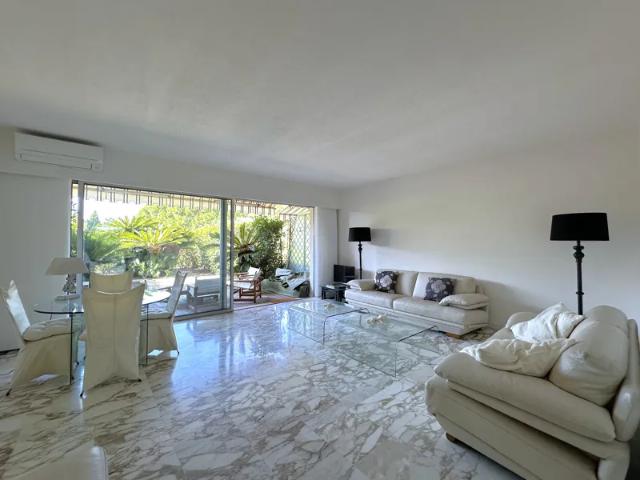 Location Appartement Avenue Virginie Hériot, Roquebrune Cap Martin