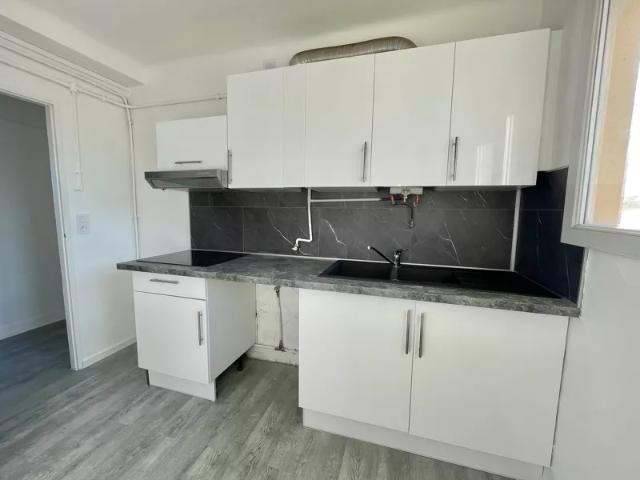 Location Appartement Avenue Yvonne Vittone, Nice