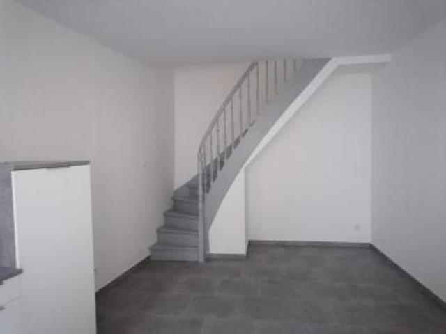 location appartement avesnes sur helpe 3 pièces 51 m2 nord 59440 464 € / mois