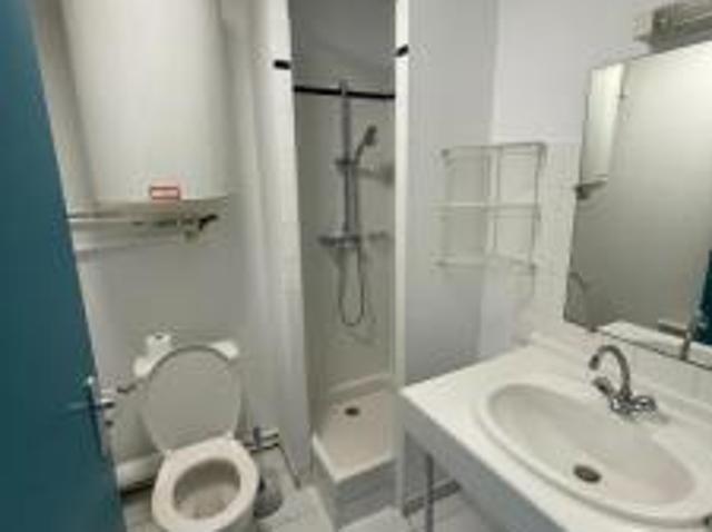 location appartement avignon 1 pièce 15 m2 vaucluse 84000 302 € / mois
