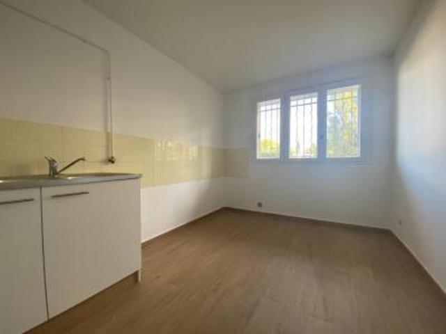 location appartement avignon 2 pièces 57 m2 vaucluse 84000 684 € / mois