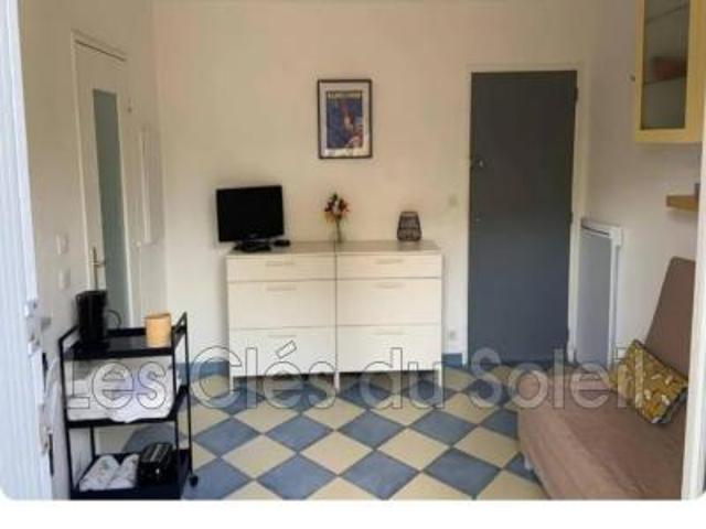 location appartement bandol 1 pièce 18 m2 var 83150 680 € / mois