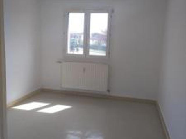 location appartement bar sur aube 3 pièces 63 m2 aube 10200 505 € / mois