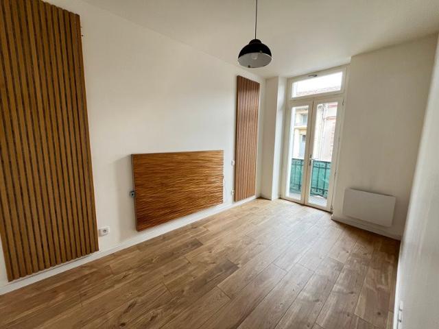 Location Appartement Beaumont de Lomagne 82500 3 pièces 49 m²