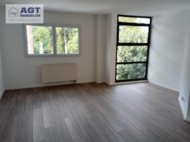 location appartement beauvais 3 pièces 73 m2 oise 60000 850 € / mois