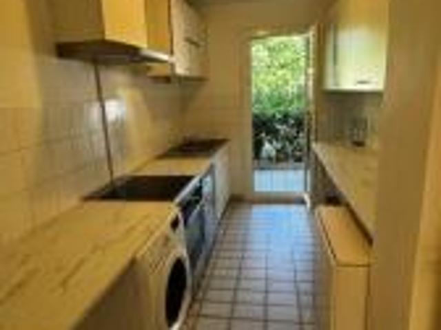 location appartement beaux arts 4 pièces 94 m2 herault 34000 1352 €