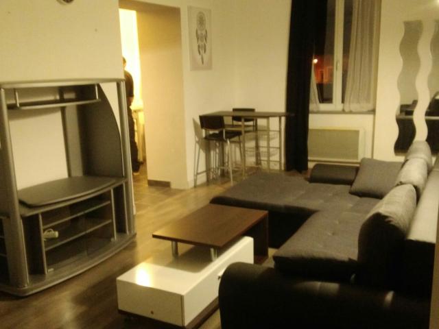 Location appartement Bédarieux 2 pièces 41m² 388€ | Laborie Immobilier