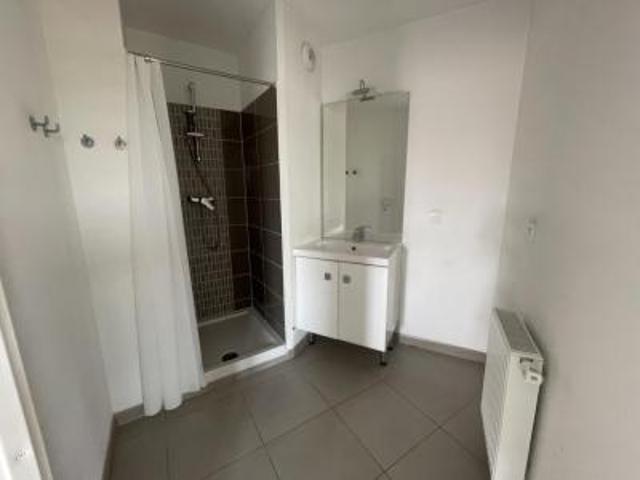 location appartement begles 3 pièces 62 m2 gironde 33130 966 € / mois