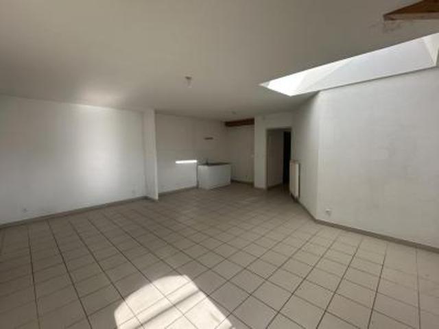 location appartement berzeme 4 pièces 91 m2 ardeche 07580 595 € / mois