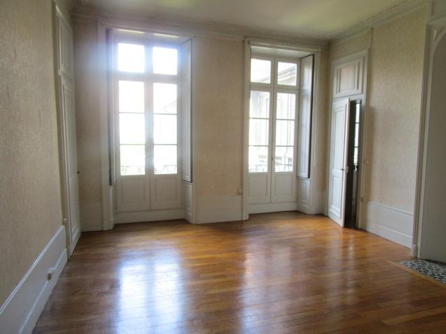 Location Appartement BESANCON 4 chambres 202m²