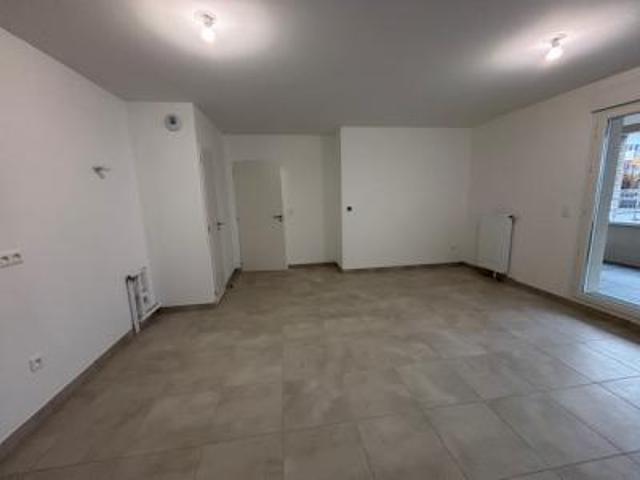 location appartement bezannes 3 pièces 61 m2 marne 51430 779 € / mois