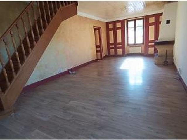 location appartement boen 5 pièces 96 m2 loire 42130 495 € / mois