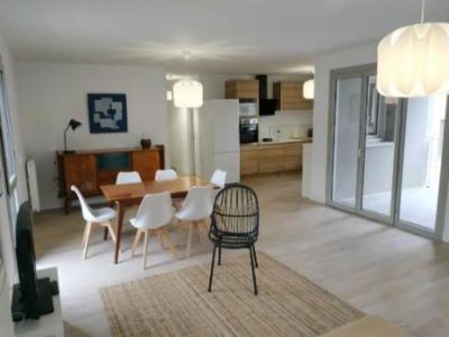 location appartement bordeaux 5 pièces 127 m2 gironde 33000 2340 € / mois