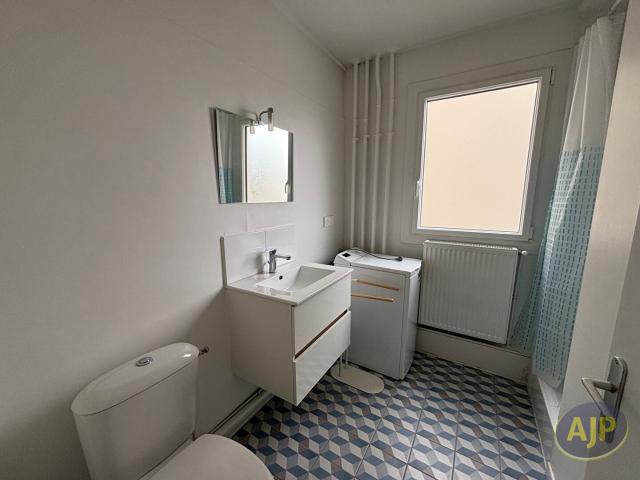 Location appartement Bordeaux: 630 € AJP Immobilier Bordeaux Chartrons