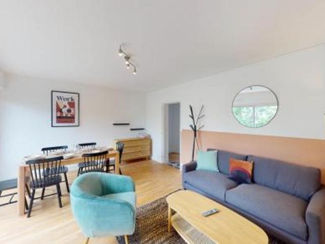 location appartement bordeaux 6 pièces 94 m2 gironde 33300 595 € / mois
