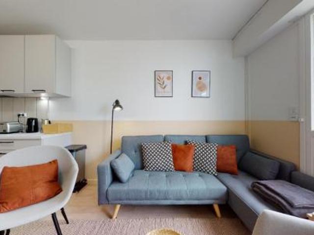 location appartement bordeaux 6 pièces 114 m2 gironde 33000 548 € / mois