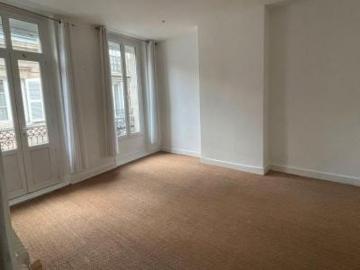 location appartement bordeaux 1 pièce 36 m2 gironde 33000 760 € / mois