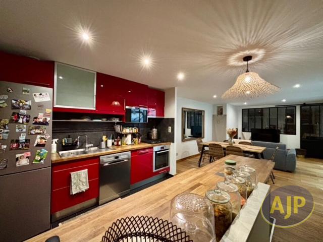 Location appartement Bordeaux: 1 450 € AJP Immobilier Bordeaux Chartrons