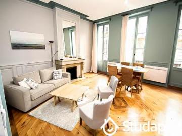 location appartement bordeaux 2 pièces 55 m2 gironde 33000 1800 € / mois