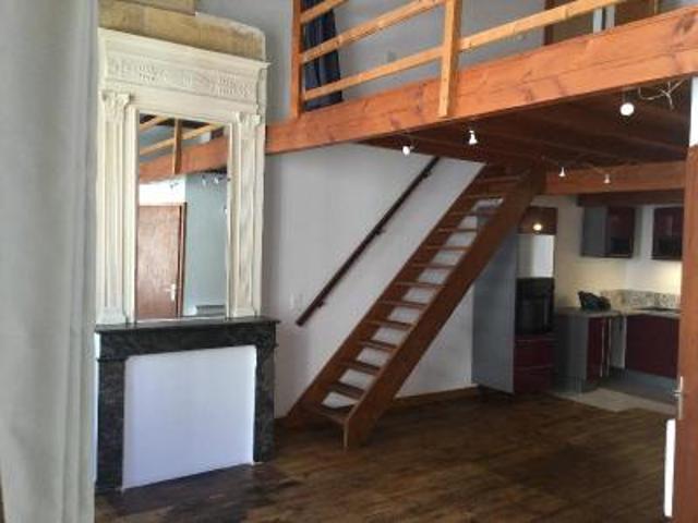 location appartement bordeaux 3 pièces 54 m2 gironde 33000 940 € / mois